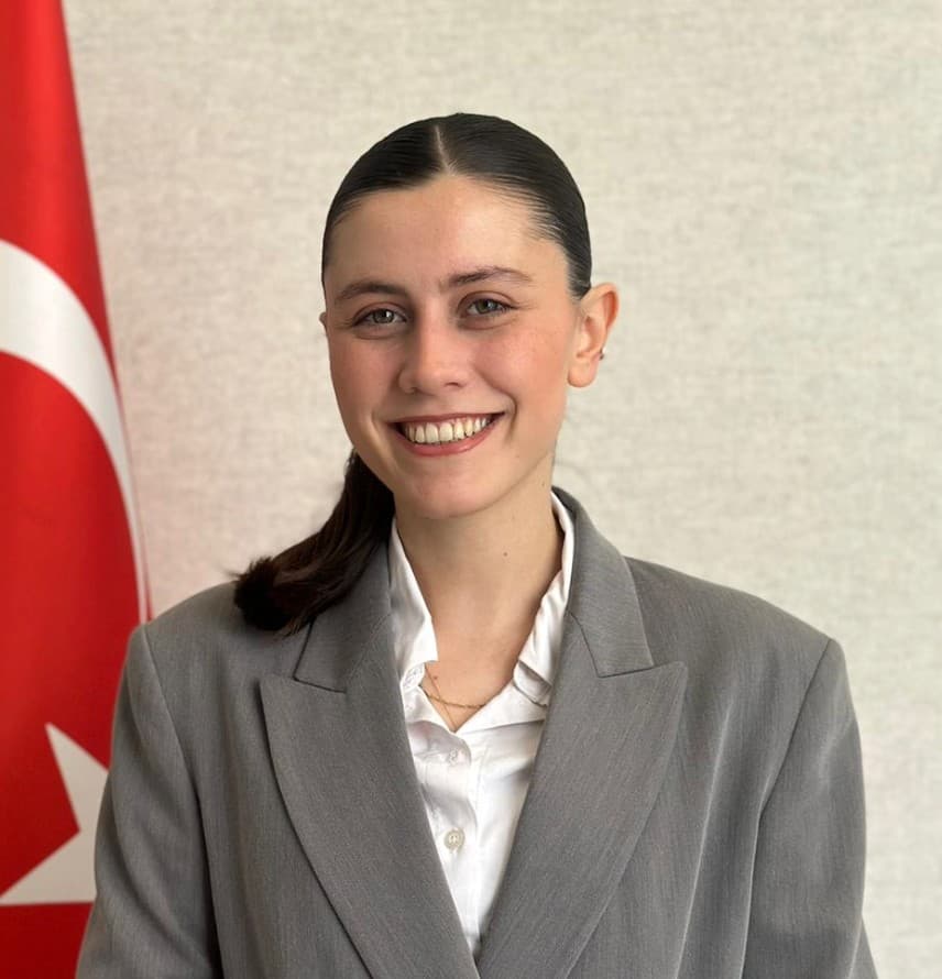 Melike Seven Karaca